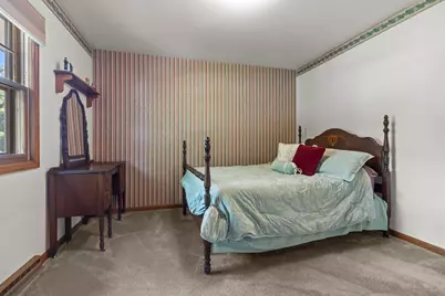 111 N Griffin St, Elkhorn, WI 53121 - Photo 9