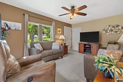 4386 S Burrell St, Milwaukee, WI 53207 - Photo 9