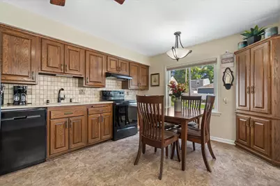 4386 S Burrell St, Milwaukee, WI 53207 - Photo 21