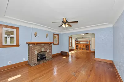 3049 S 45th St, Milwaukee, WI 53219 - Photo 3