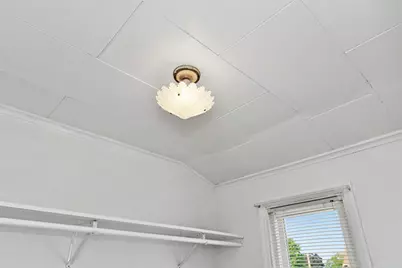 3049 S 45th St, Milwaukee, WI 53219 - Photo 35
