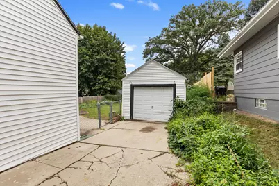1110 S 123rd St, West Allis, WI 53214 - Photo 19