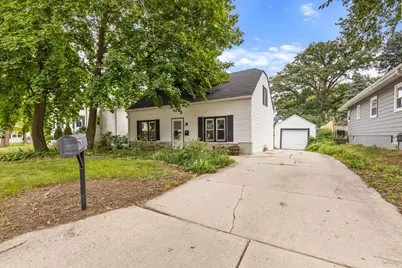 1110 S 123rd St, West Allis, WI 53214 - Photo 17