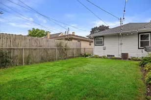 2317 Gillen St, Racine, WI 53403 - Photo 23