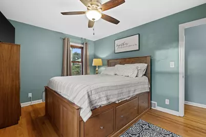 2317  Gillen St, Racine, WI 53403 - Photo 15
