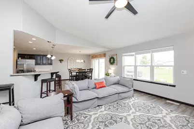 354  Rosewood Ave, Lake Mills, WI 53551 - Photo 21