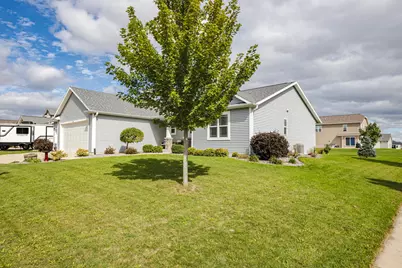 354  Rosewood Ave, Lake Mills, WI 53551 - Photo 5