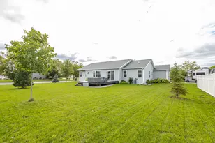 354 Rosewood Ave, Lake Mills, WI 53551 - Photo 15