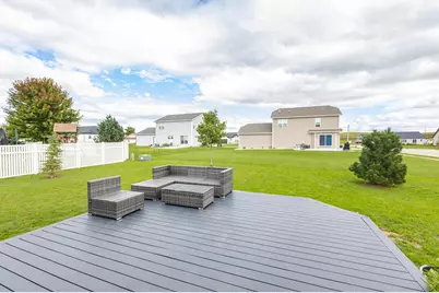 354  Rosewood Ave, Lake Mills, WI 53551 - Photo 61