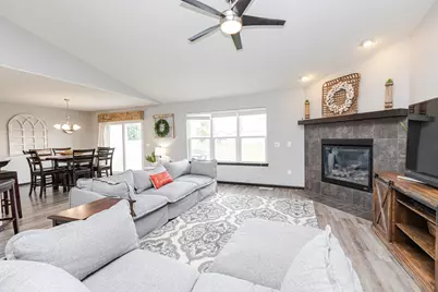 354  Rosewood Ave, Lake Mills, WI 53551 - Photo 15