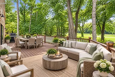 N80W13423  River Park Dr, Menomonee Falls, WI 53051 - Photo 3
