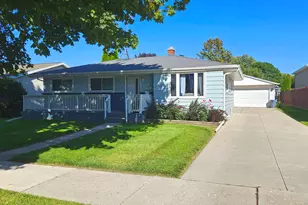 1521 N 22nd St, Sheboygan, WI 53081 - Photo 1