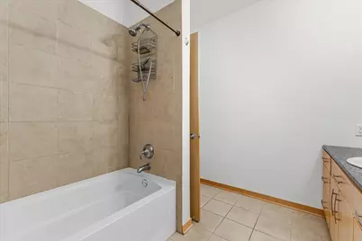 320 E Buffalo St #804, Milwaukee, WI 53202 - Photo 17
