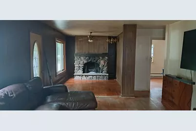 1104  6th Ave, Grafton, WI 53024 - Photo 5