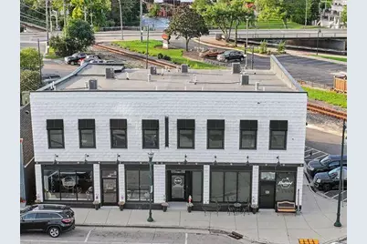 256 E Chestnut St, Burlington, WI 53105 - Photo 1