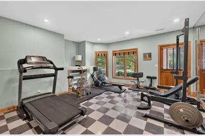 W213N5230  Golfview Dr, Menomonee Falls, WI 53051 - Photo 39