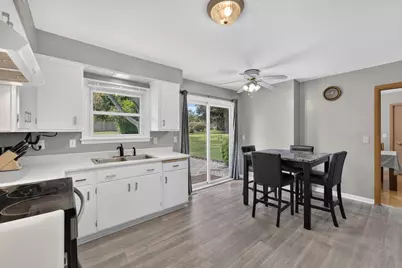 3523 W Pelican Ln, Brown Deer, WI 53209 - Photo 3