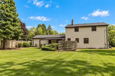 W213N10189  Beech Dr, Germantown, WI 53017 - Photo 23