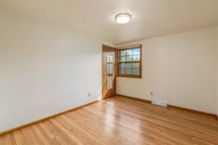 W213N10189 Beech Dr, Germantown, WI 53017 - Photo 15