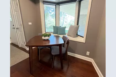 W240N4035  Swan Rd, Pewaukee, WI 53072 - Photo 13