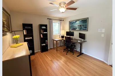 W240N4035  Swan Rd, Pewaukee, WI 53072 - Photo 21