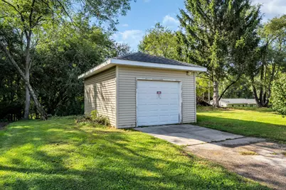 N2443  Giles Dr, Bloomfield, WI 53105 - Photo 49