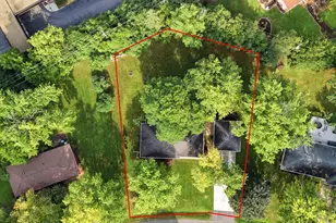 W154N8216 Valley View Dr, Menomonee Falls, WI 53051 - Photo 31
