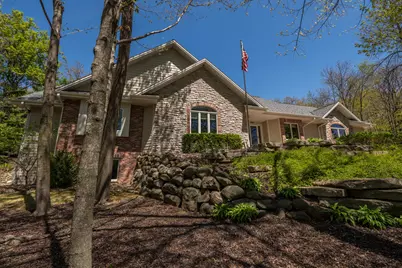 260  Glacial Dr, Slinger, WI 53086 - Photo 31