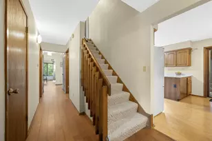 2515 W Wending Dr, Glendale, WI 53209 - Photo 15