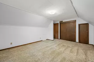 2515 W Wending Dr, Glendale, WI 53209 - Photo 19