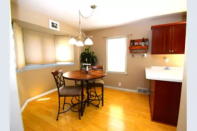 3015 N 85th St, Milwaukee, WI 53222 - Photo 21