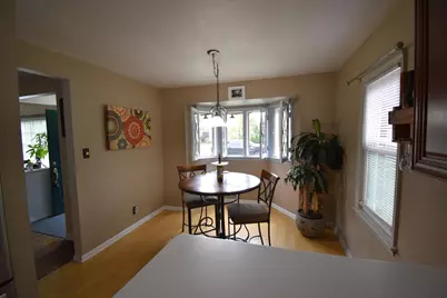 3015 N 85th St, Milwaukee, WI 53222 - Photo 9