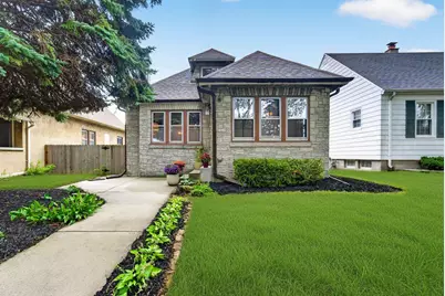 7039 W Stuth Pl, West Allis, WI 53219 - Photo 23