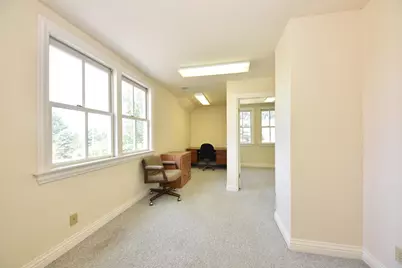 2088  Washington Ave #2090, Cedarburg, WI 53012 - Photo 9