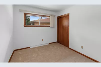 4973 S 19th St, Milwaukee, WI 53221 - Photo 19