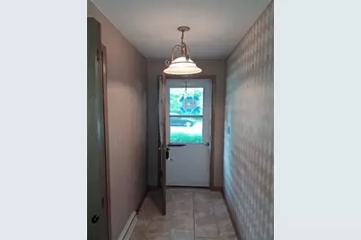 6005  Greenleaf Blvd, Racine, WI 53406 - Photo 17