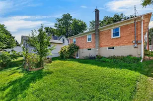 422 Cedar St, Hartford, WI 53027 - Photo 23