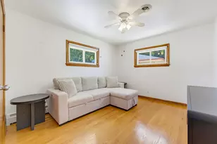 2035 E Howard Ave, Saint Francis, WI 53235 - Photo 19