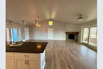 417 E 1st St, Waldo, WI 53093 - Photo 19