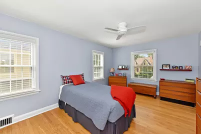 2520  Lefeber Ave, Wauwatosa, WI 53213 - Photo 35