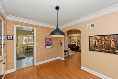 2520  Lefeber Ave, Wauwatosa, WI 53213 - Photo 15