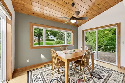 945  Gray Fox Dr, Brookfield, WI 53045 - Photo 19
