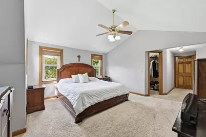 945  Gray Fox Dr, Brookfield, WI 53045 - Photo 25