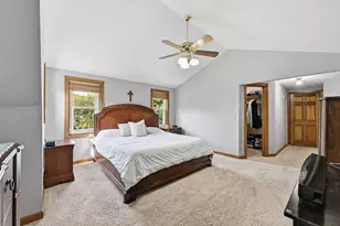 945 Gray Fox Dr, Brookfield, WI 53045 - Photo 25