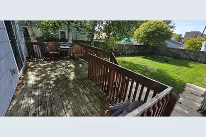616 S 18th St, Manitowoc, WI 54220 - Photo 3