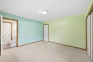 6226 W Ester Pl, Brown Deer, WI 53223 - Photo 21