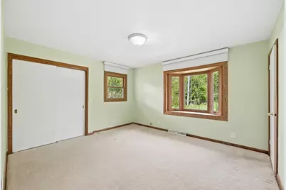 6226 W Ester Pl, Brown Deer, WI 53223 - Photo 19