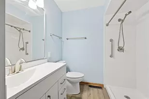 6226 W Ester Pl, Brown Deer, WI 53223 - Photo 17