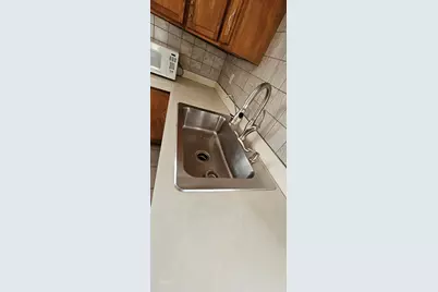 1117 S 8th St, Manitowoc, WI 54220 - Photo 15