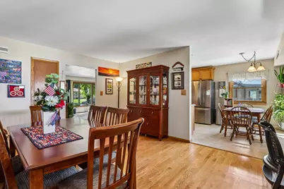 5619 S Illinois Ave, Cudahy, WI 53110 - Photo 7